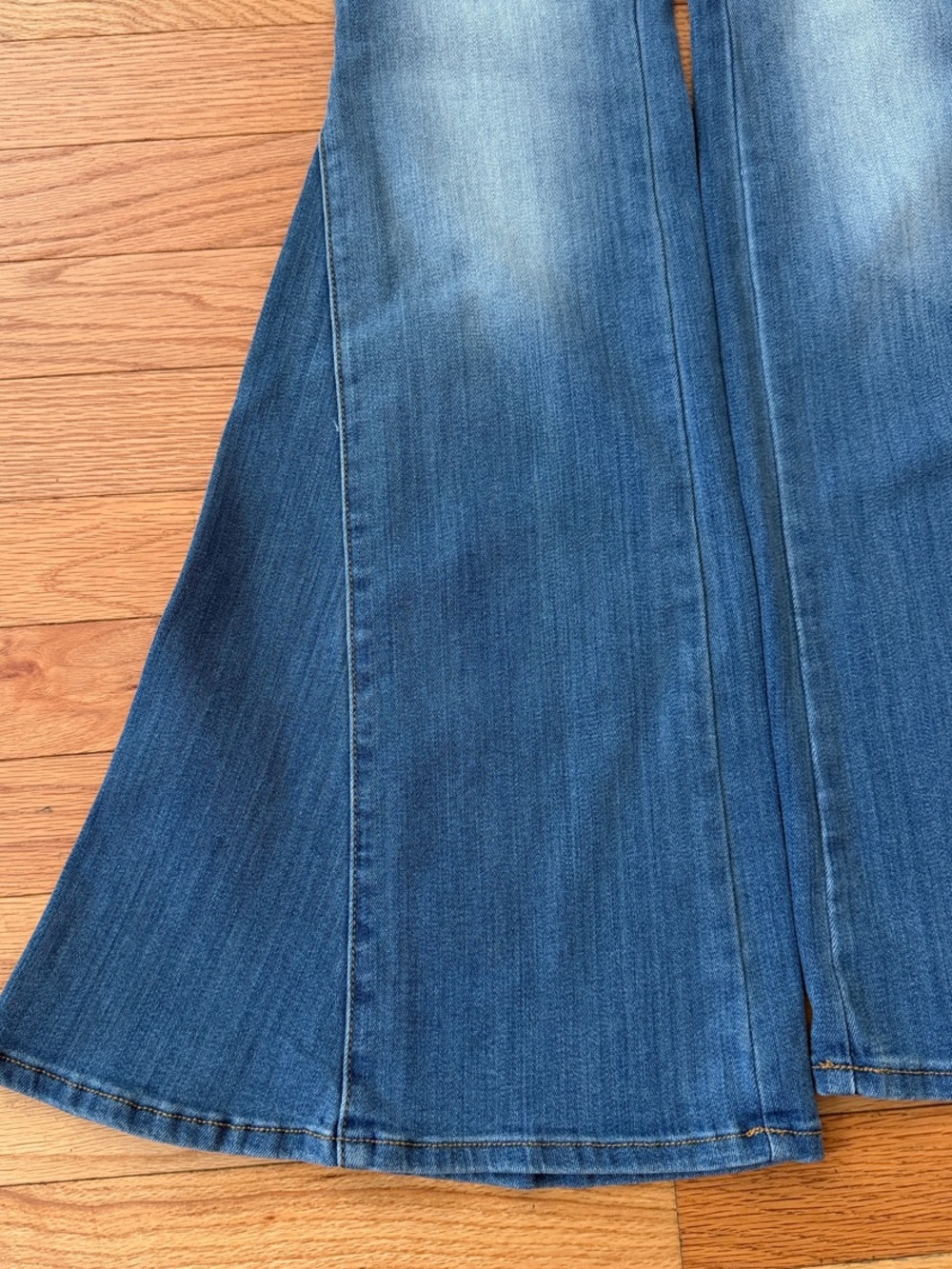 Vibrant Faded Blue High-Rise Flare Jeans - Picture 2 of 4